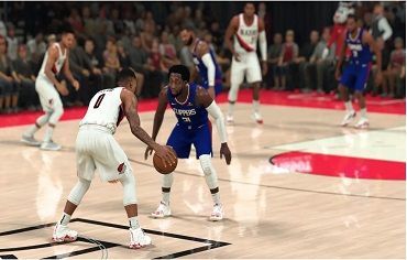 ​NBA 2K22 Passing: How to Throw an Alley-Oop Pass in 2K22 Games